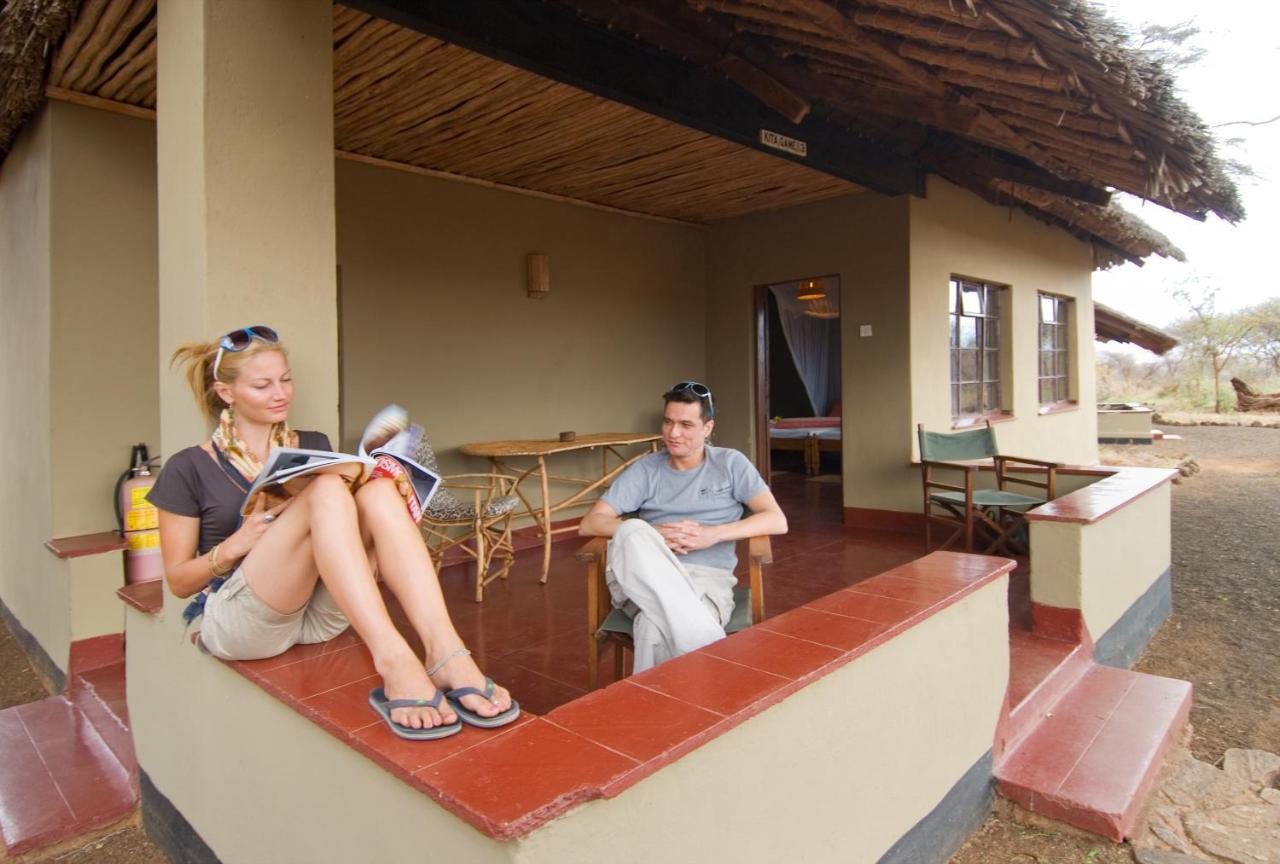 Severin Safari Camp Tsavo West Nationaal Park Buitenkant foto