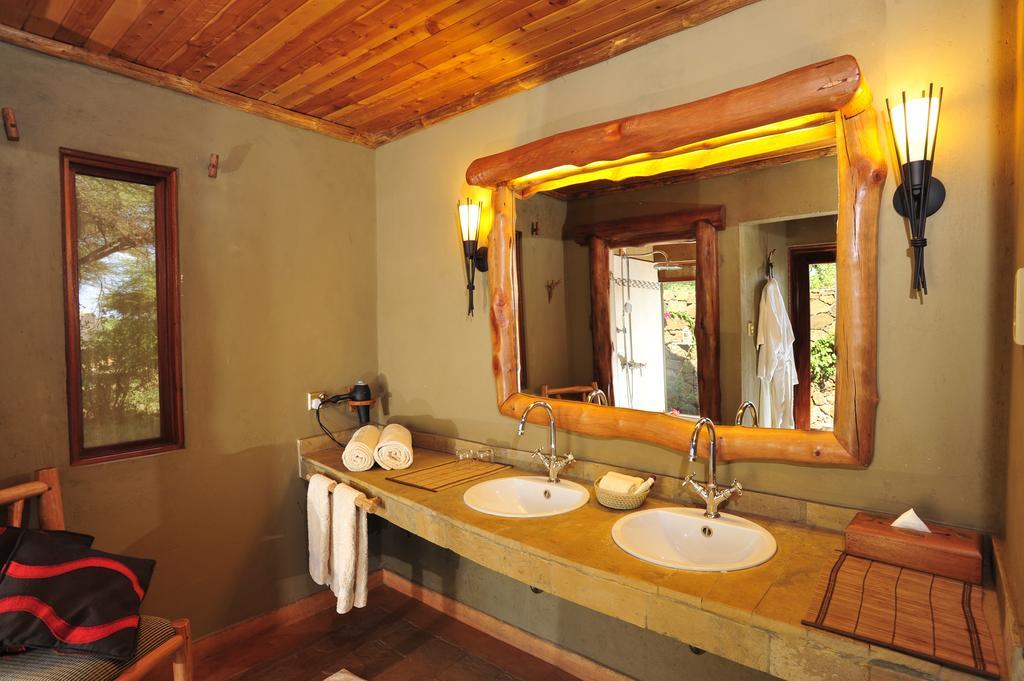 Severin Safari Camp Tsavo West Nationaal Park Kamer foto