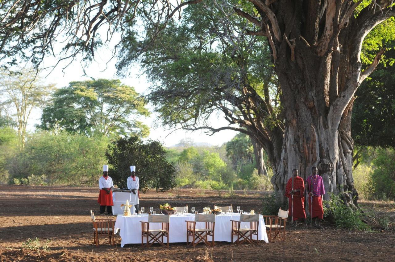Severin Safari Camp Tsavo West Nationaal Park Buitenkant foto